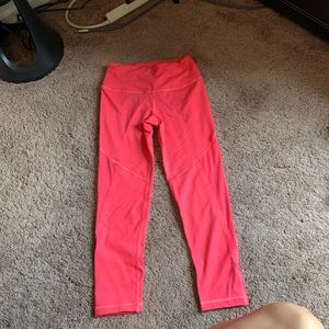 Victoria sport neon pink leggings